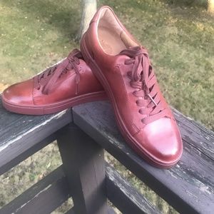 frye black leather sneakers